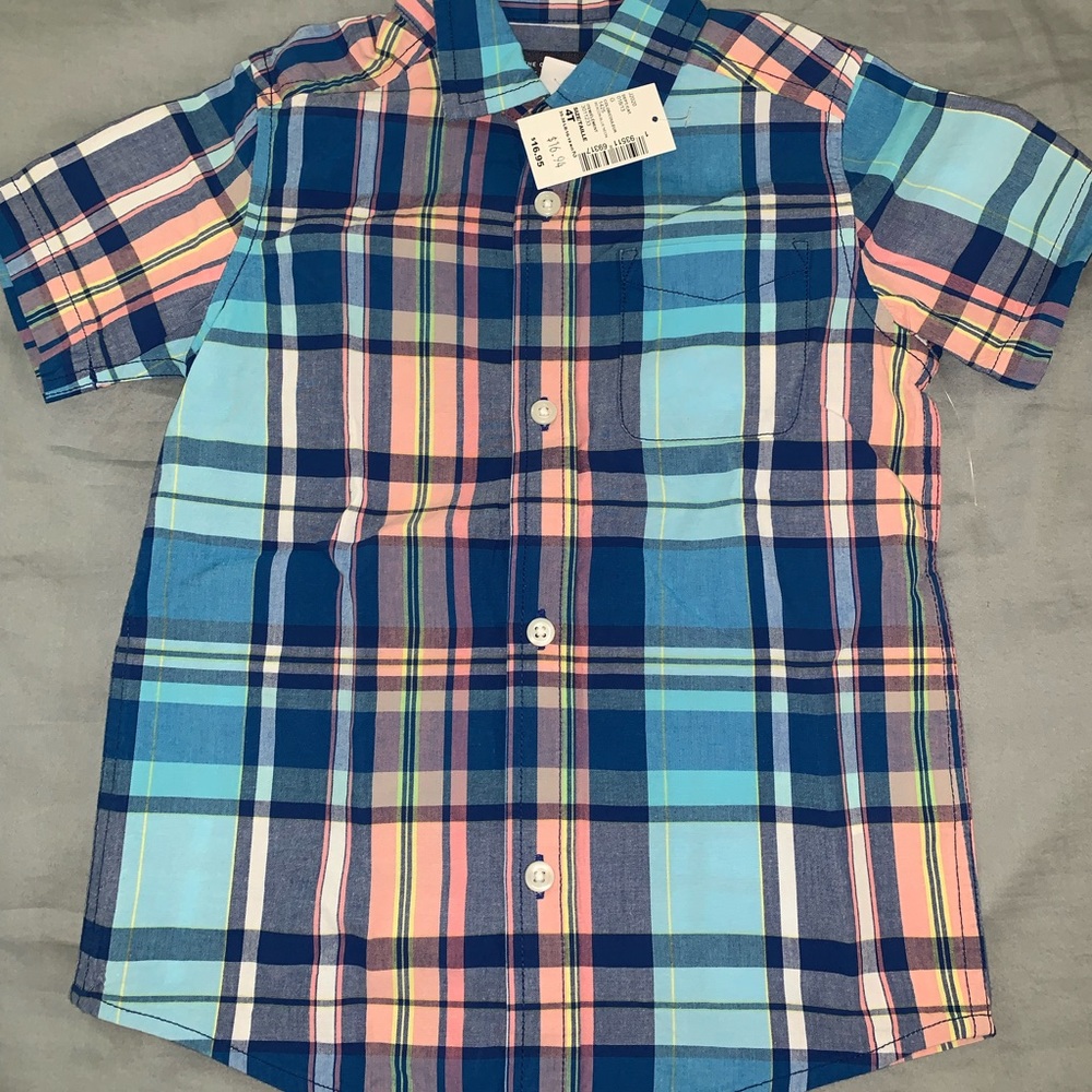 NWT cute button down shirt 👔